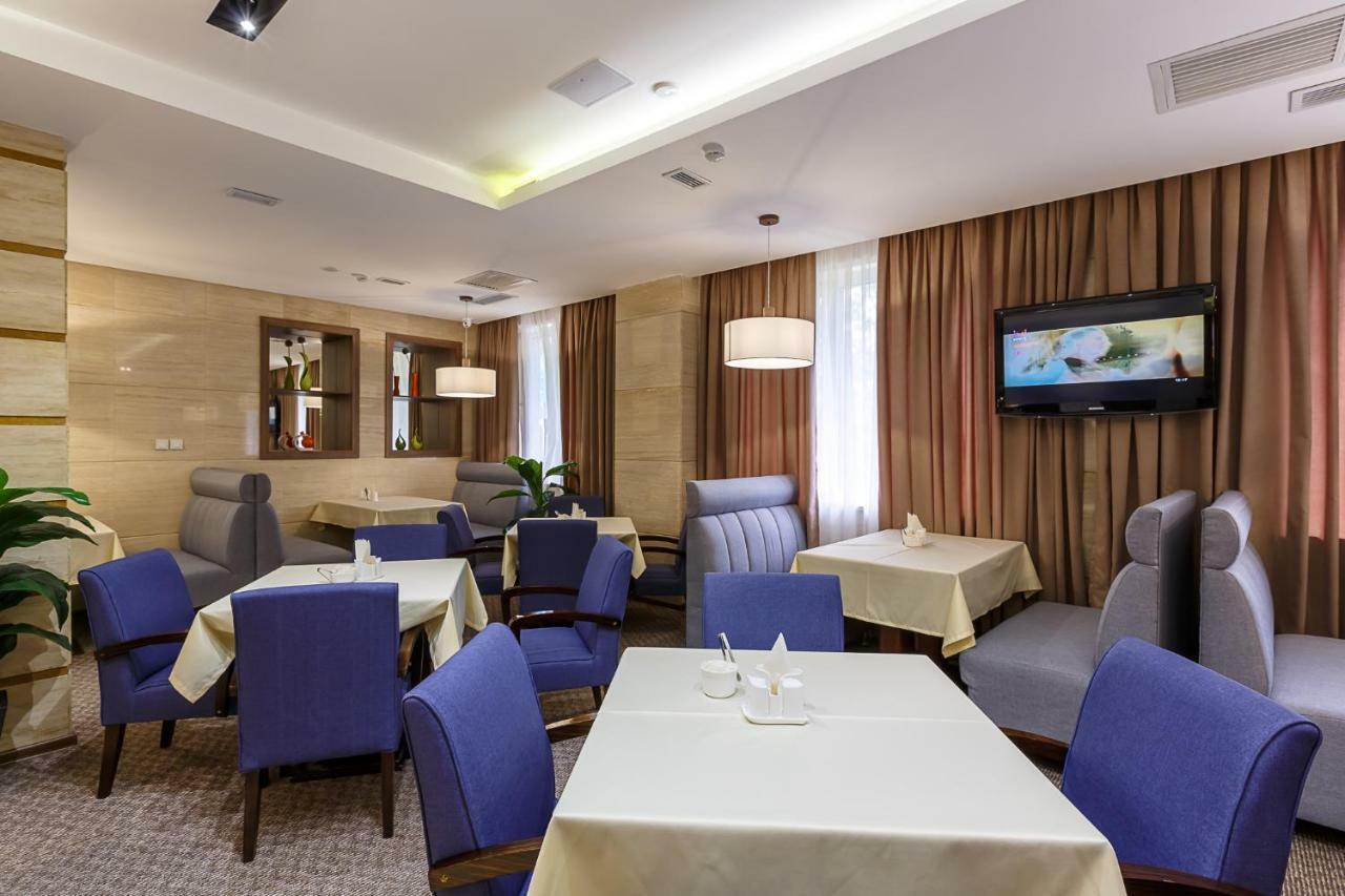 Renion Hills Hotel Almaty Exterior foto