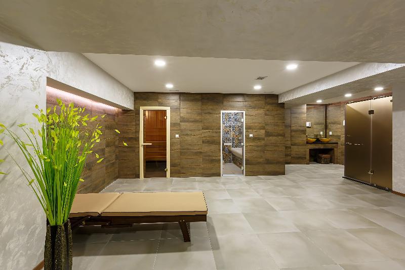 Renion Hills Hotel Almaty Exterior foto